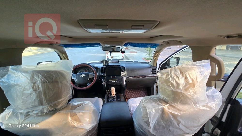 تويوتا لاندكروزر